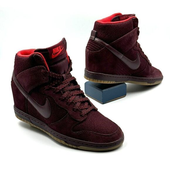 Nike Wmns Dunk Sky Hi Mesh - Picture 1 of 10